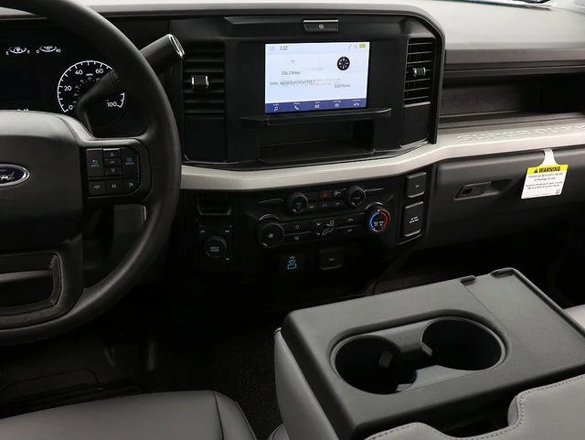 New 2025 Oxford White Ford F-450® XL image 13