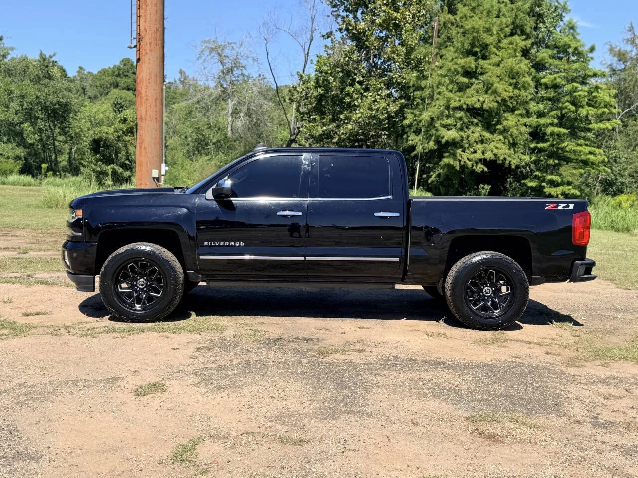 Used 2018 Black Chevrolet LTZ Z71 4x4 4dr Crew Cab 5.8 ft. SB image 2