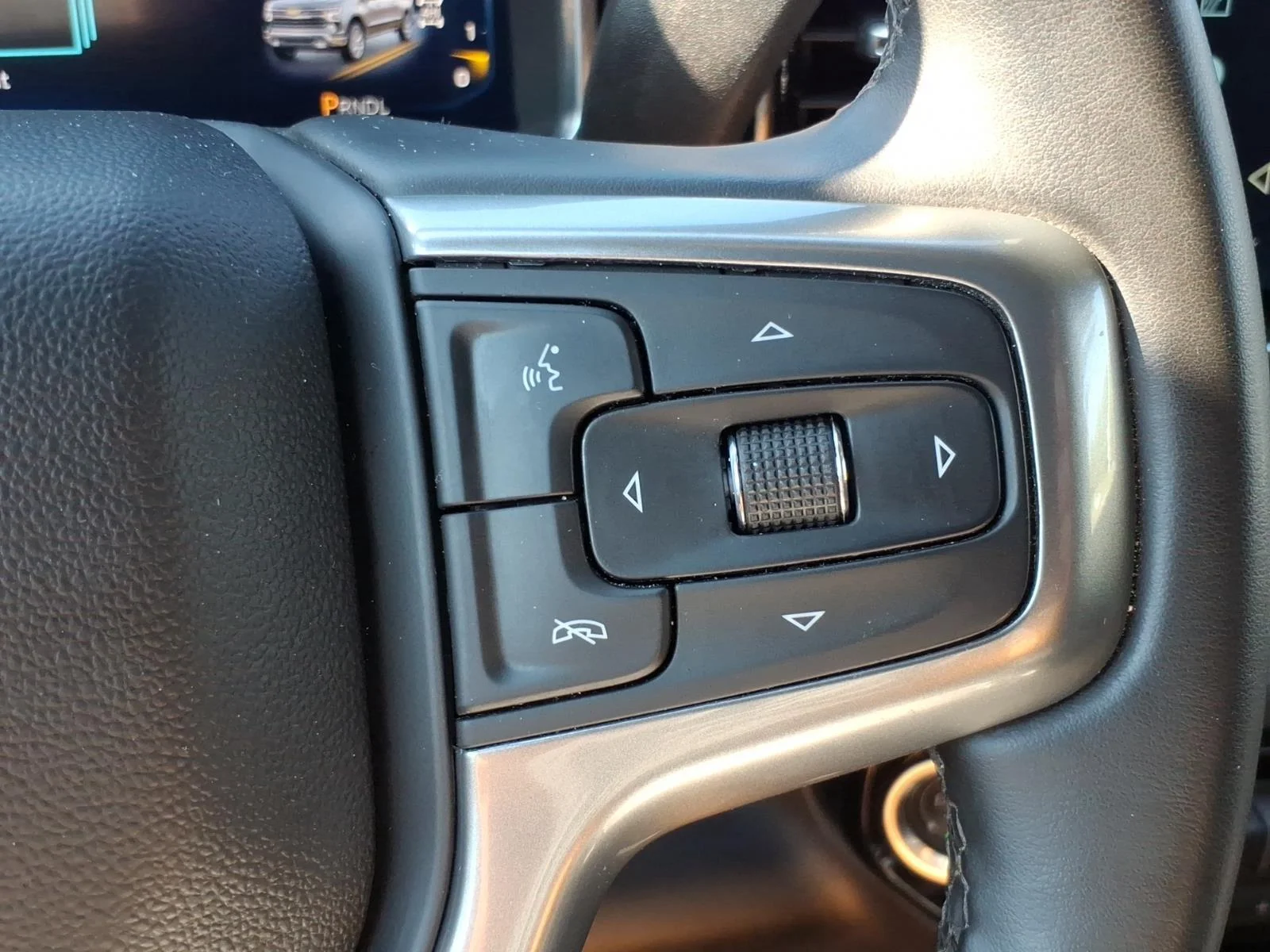 Used 2026 Summit White Chevrolet LT image 16