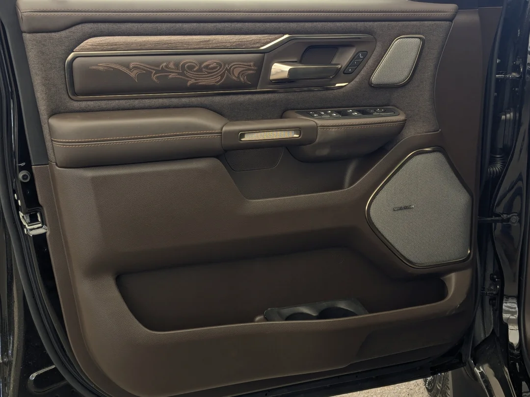 New 2026 Black RAM Tungsten - - 4x4 - 540HP Turbo I6 - Adaptive Cruise Control - Park Assist & More! image 12
