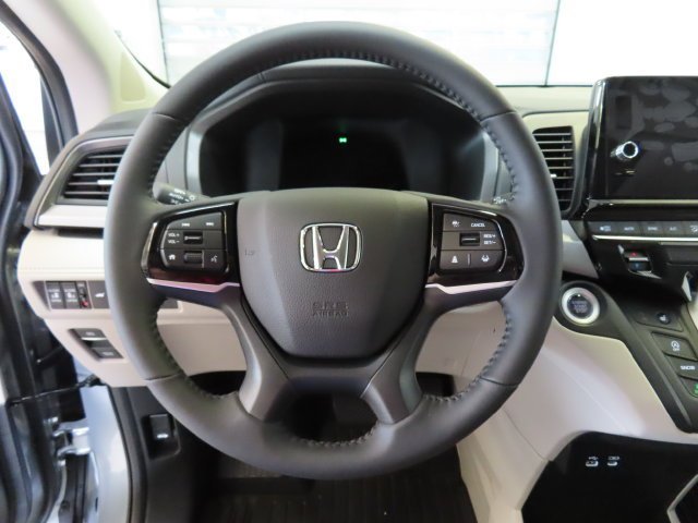 New 2026 Solar Silver Metallic Honda EX-L image 16