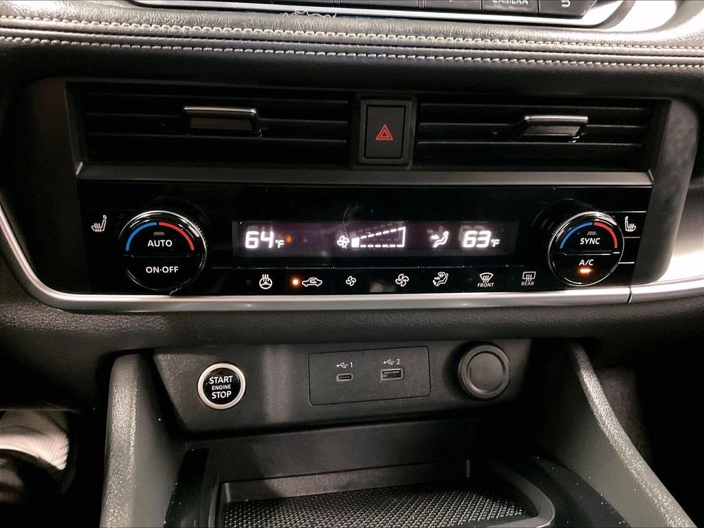 Used 2023 Gray Nissan SV image 25