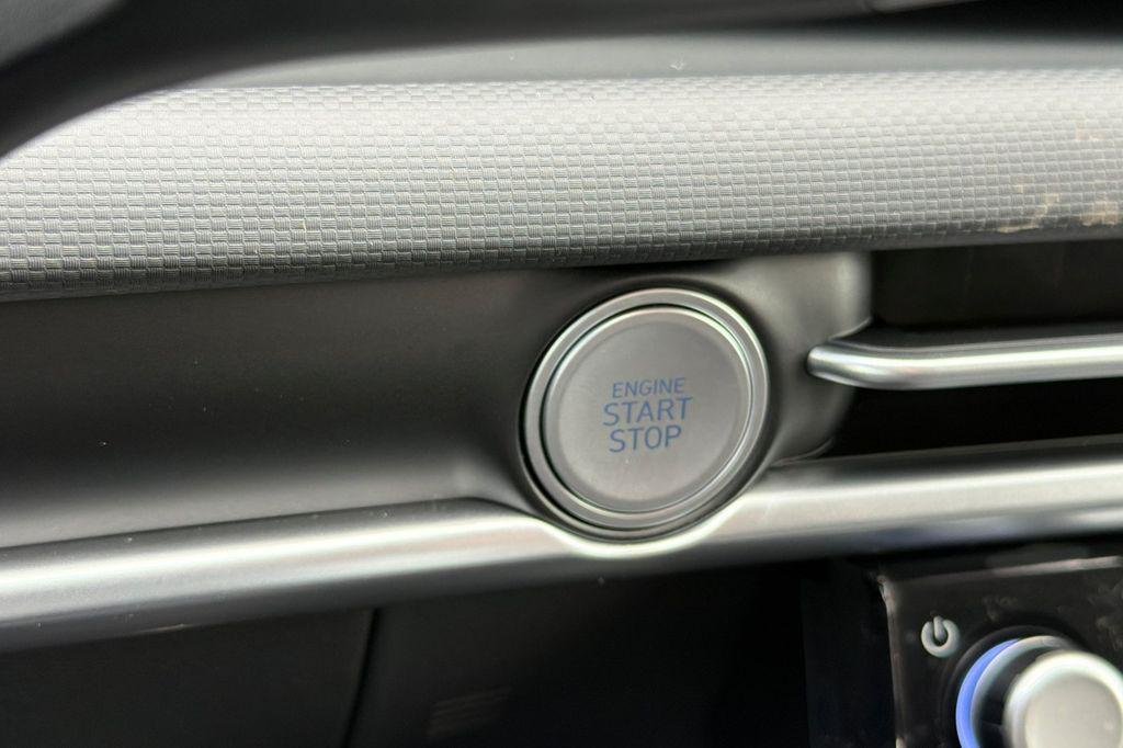 New 2026 Beige Hyundai SEL image 19