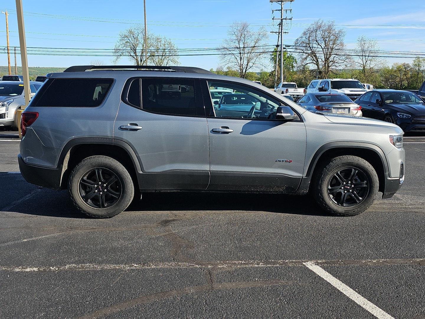 Used 2023 Sterling Metallic GMC AT4 image 3
