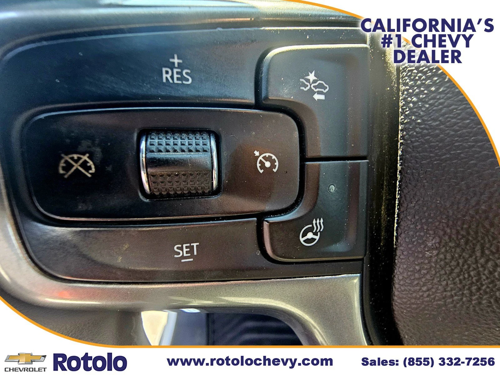 Used 2025 Summit White Chevrolet LT image 23