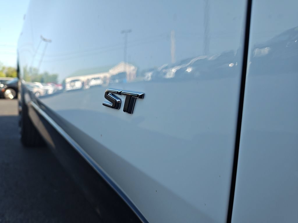 New 2026 Summit White Buick Sport Touring image 26