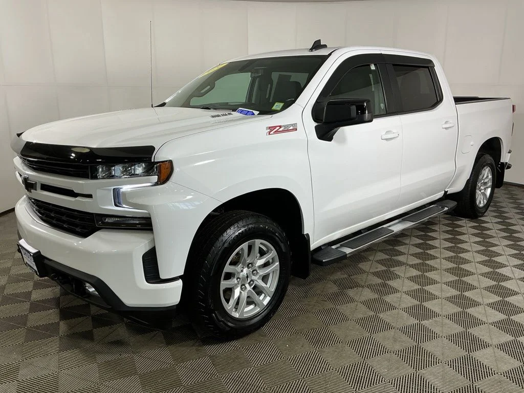 Certified Used 2021 White Chevrolet RST image 4