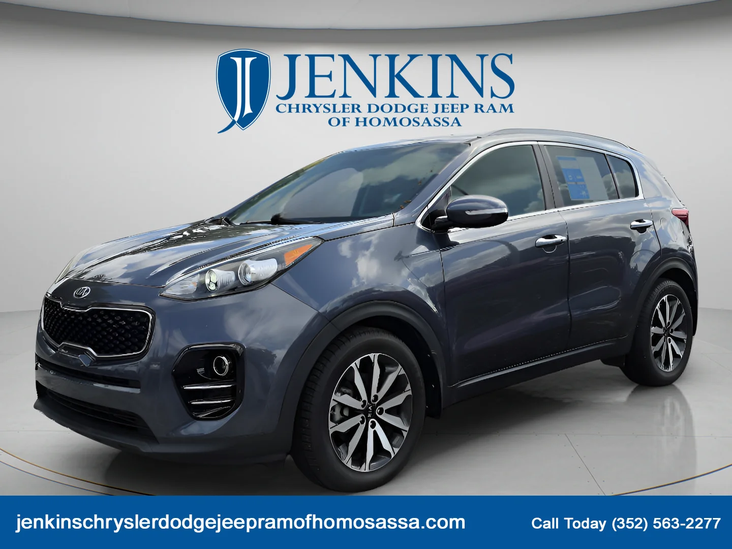 Used 2019 Blue Kia EX image 10