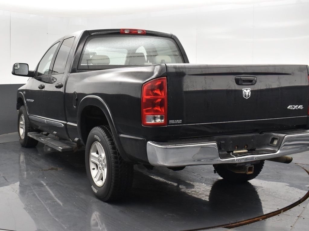 Used 2006 Dodge Ram 1500 Pickup SLT with VIN 1D7HU18276S697172 for sale in Muncie, IN