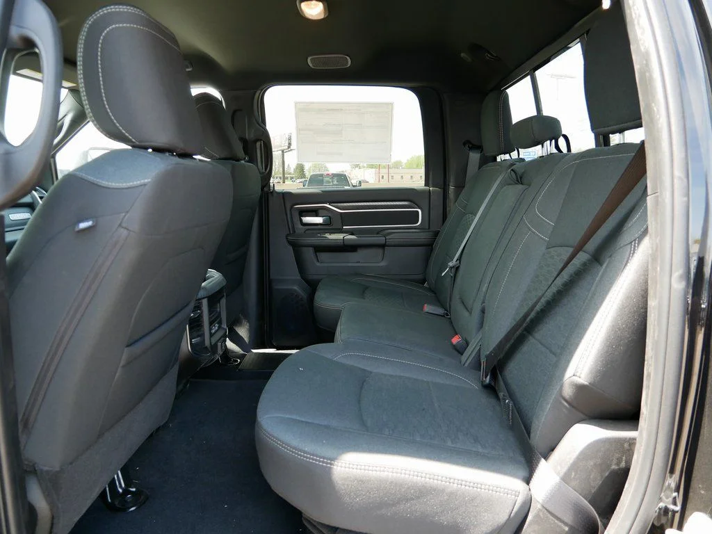 2025 RAM 2500 Big Horn - Photo 8