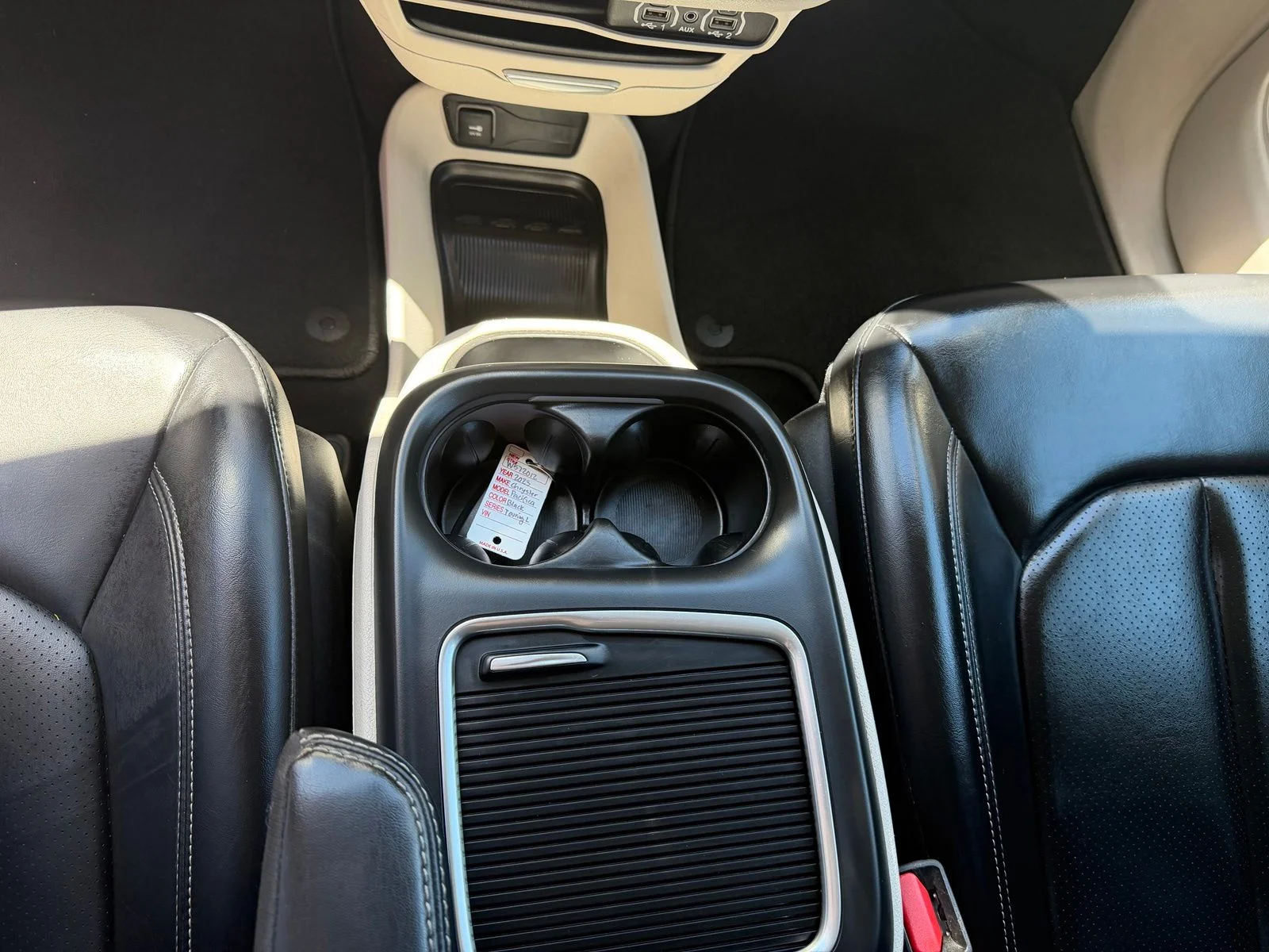 Used 2023 Black Chrysler Touring L image 22