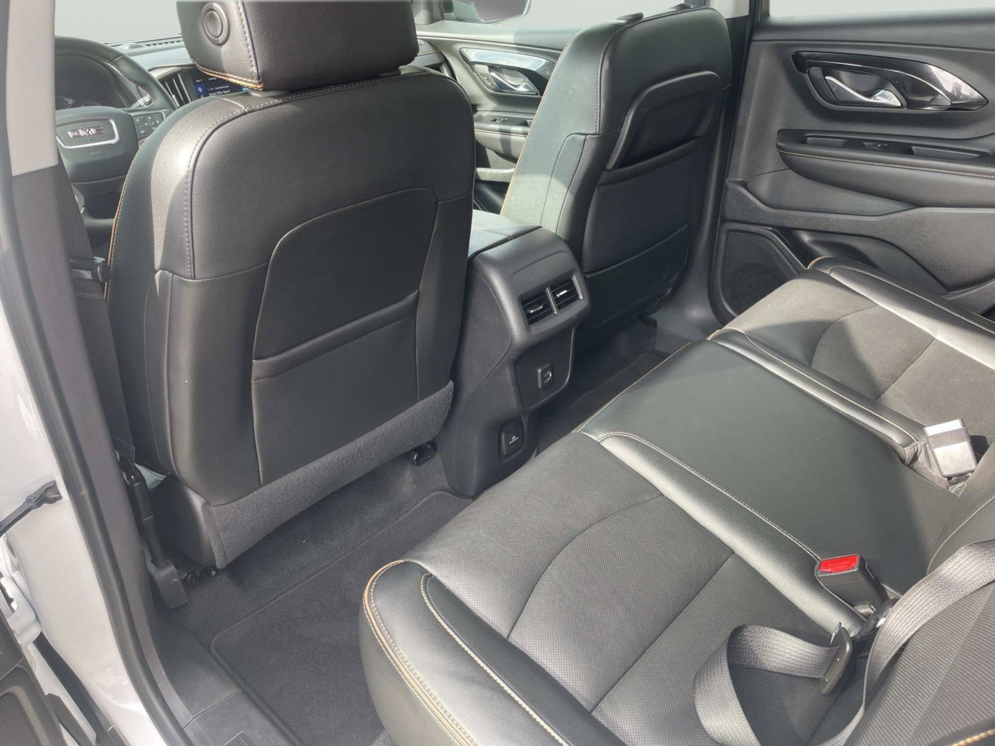 Used 2023 Summit White GMC AT4 image 16
