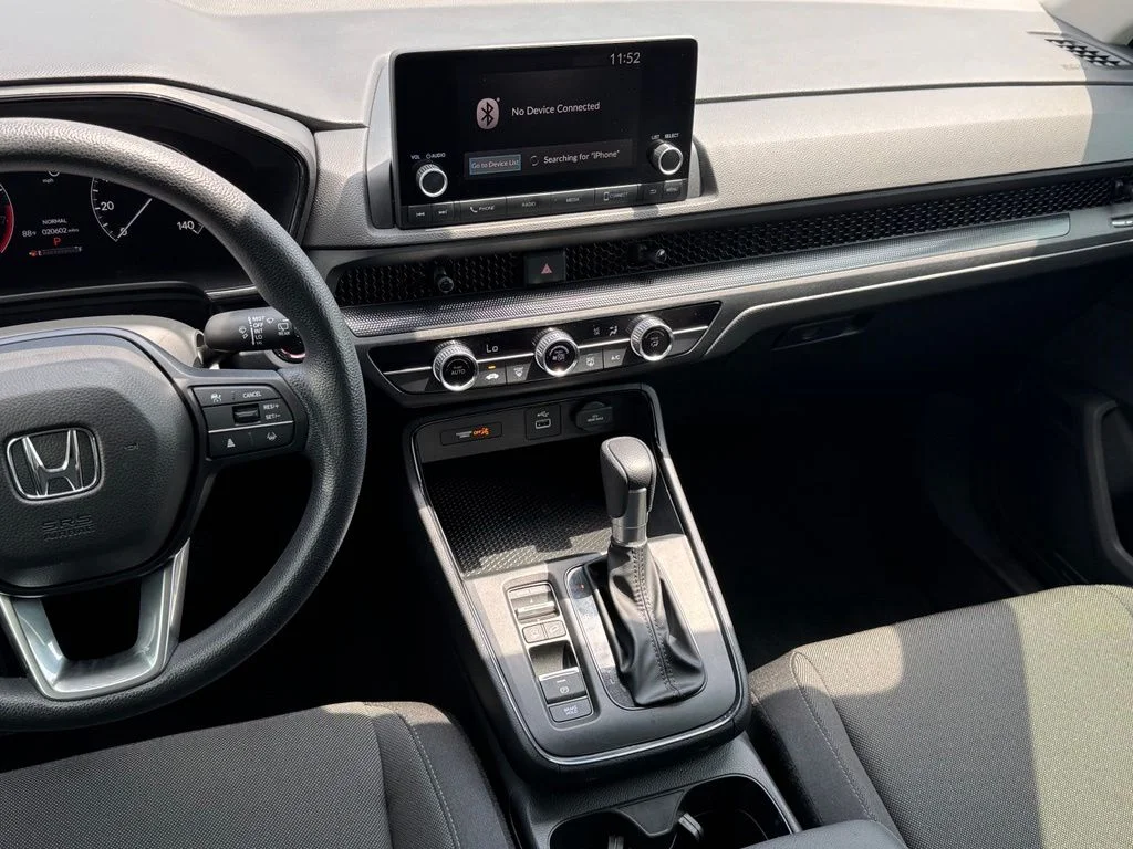 2025 Honda CR-V LX - Photo 27