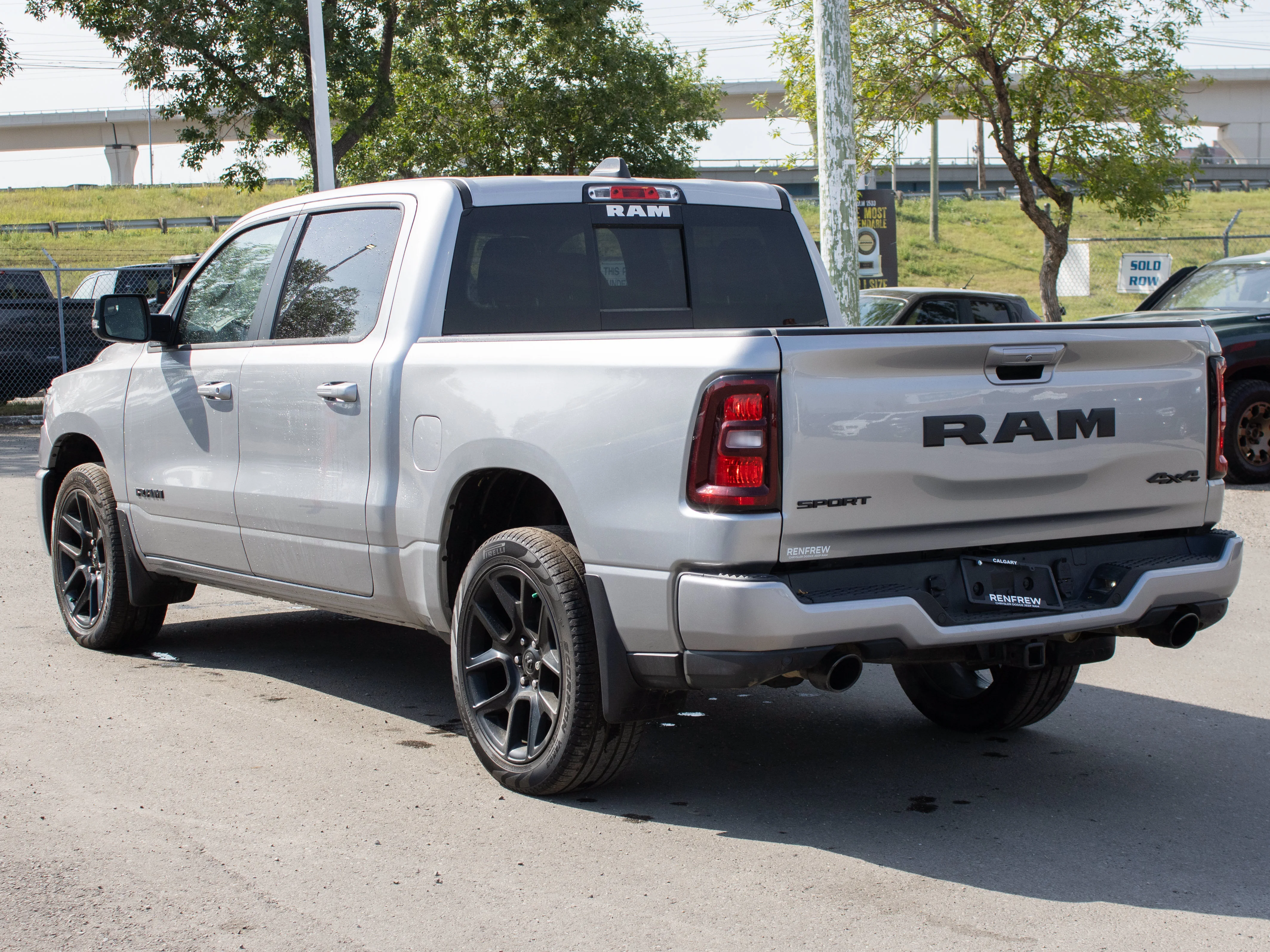 Certified Used 2025 Silver RAM Sport * Twin-Turbo | Remote Start | Alpine | Heated Seats | Navigation | Adaptive Cruise image 15