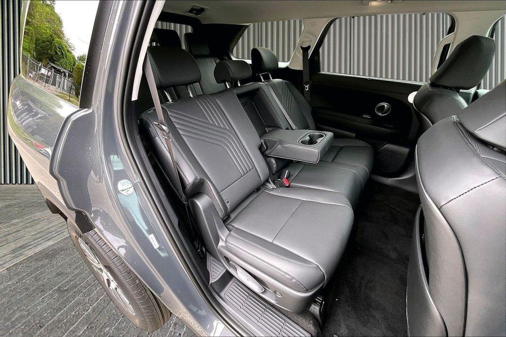 New 2026 Ecotronic Gray Pearl Hyundai SEL Premium image 11