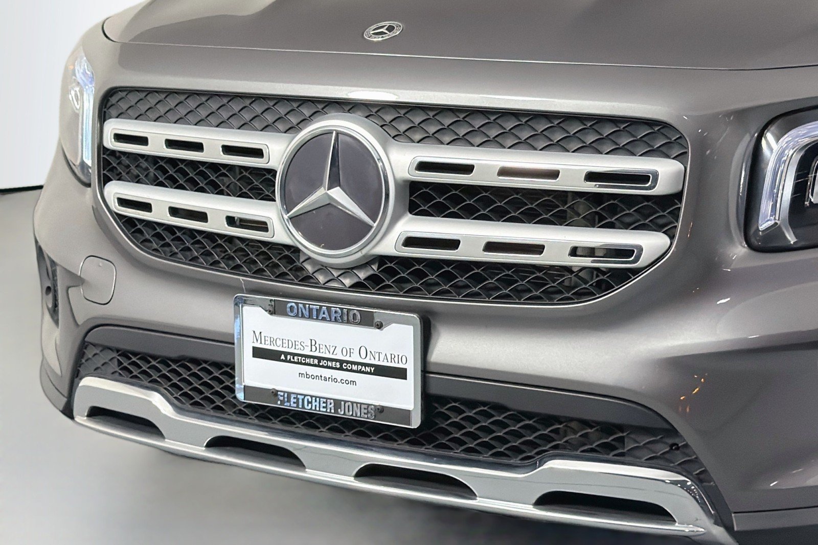 Used 2022 Mountain Grey Metallic Mercedes-Benz 250 image 13