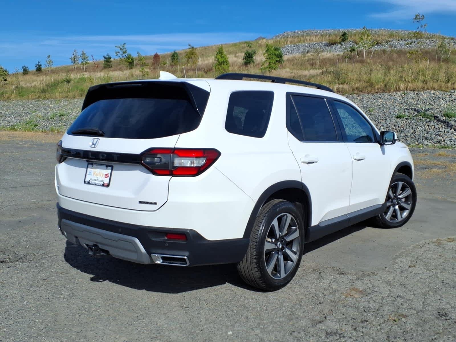 2024 Honda Pilot Touring - Photo 7