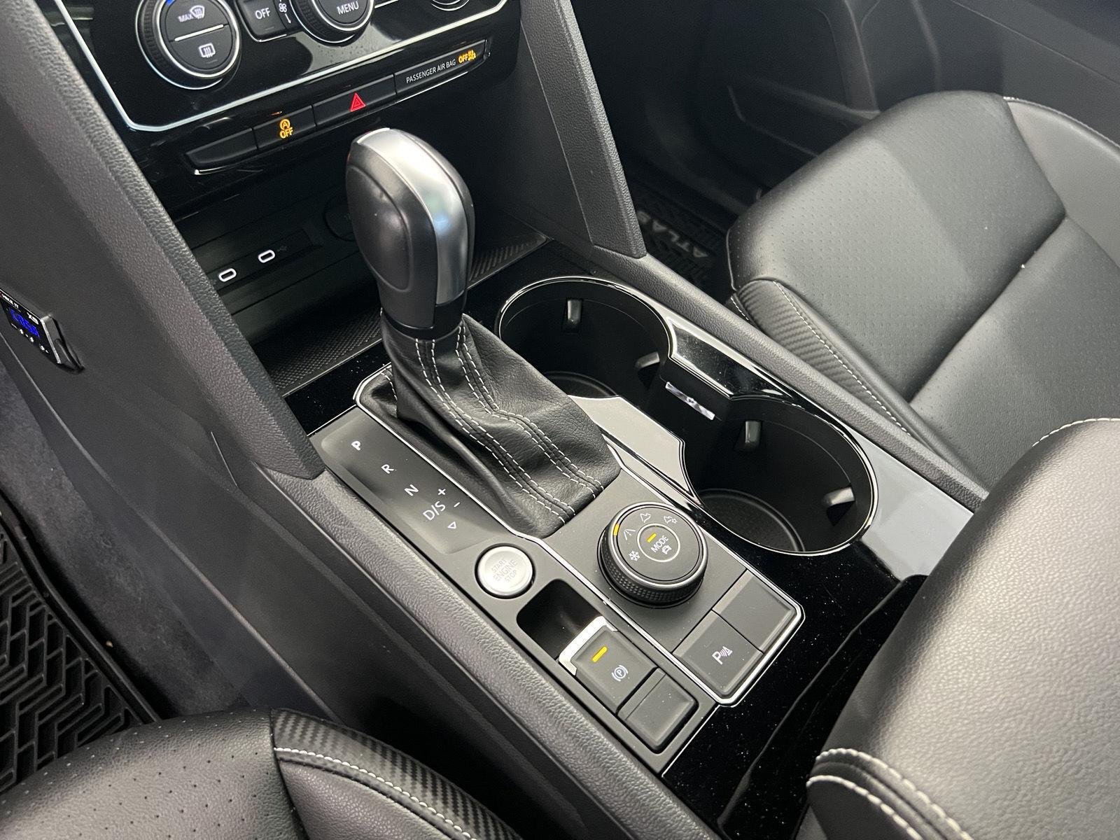 2022 Volkswagen Atlas Cross Sport SEL R-Line - Photo 20