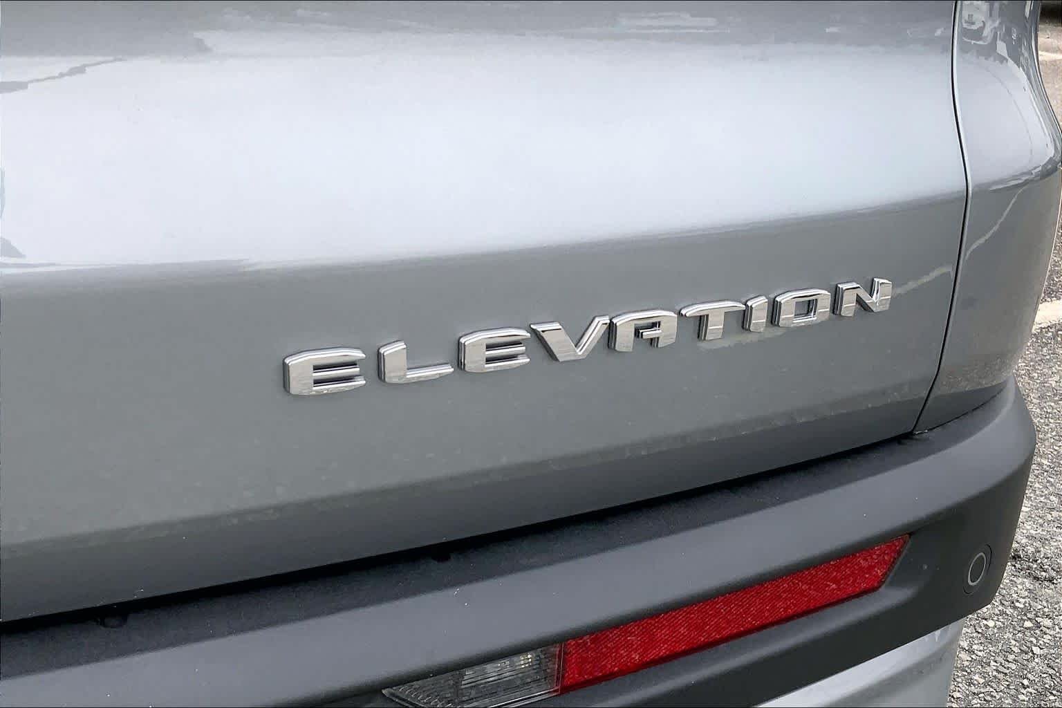 New 2026 Sterling Metallic GMC Elevation image 15