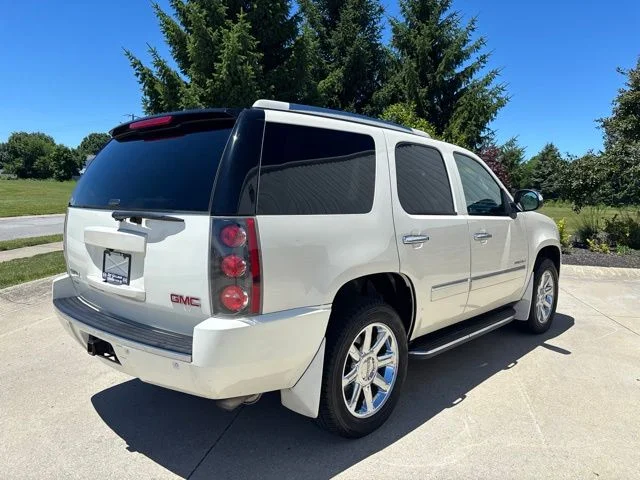 Used 2014 White Diamond Tricoat GMC Denali image 7