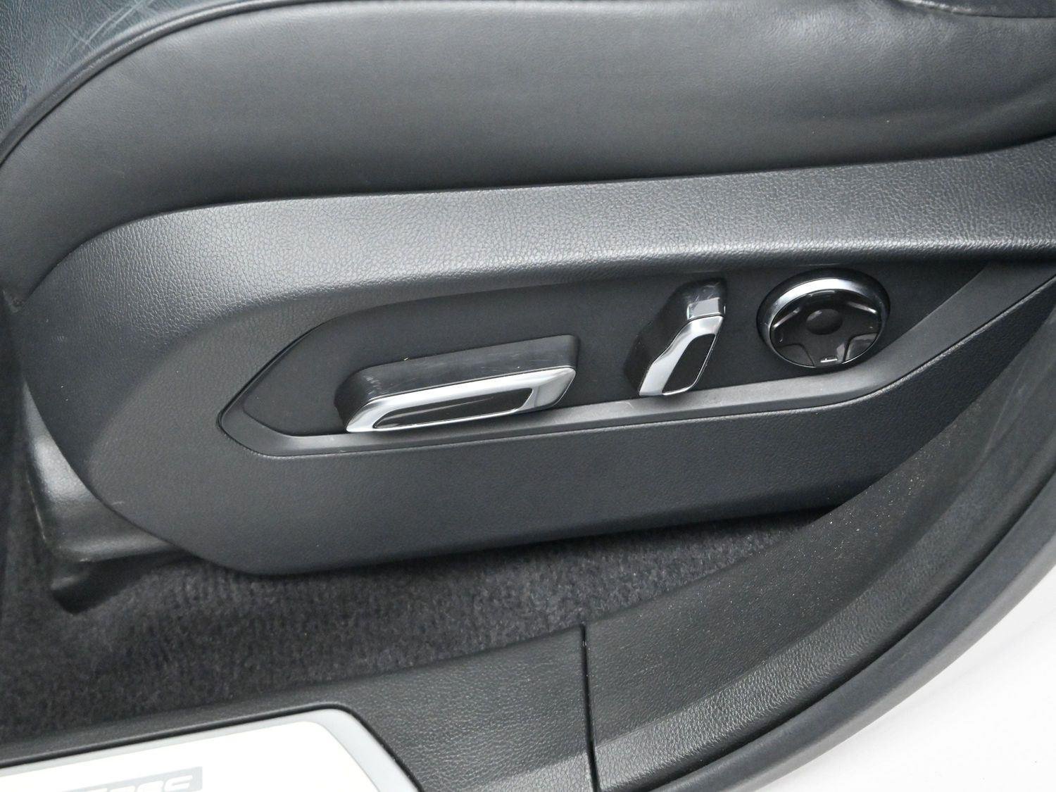 2023 Acura RDX A-Spec Package - Photo 15