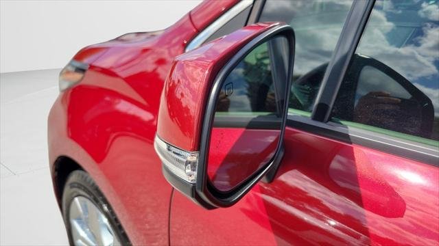Certified Used 2023 RED MC. Toyota  image 27
