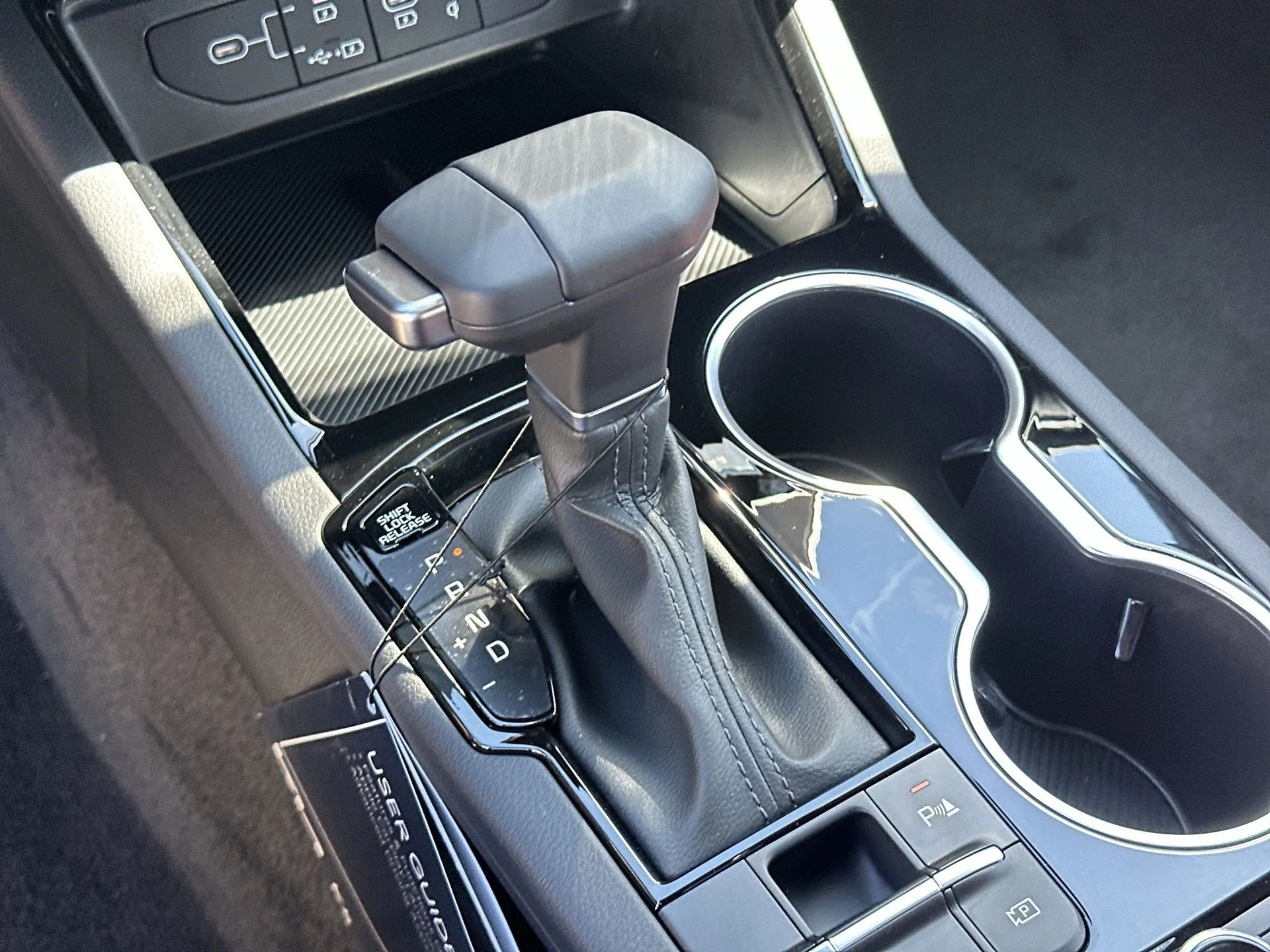 New 2026 Snow White Pearl Kia GT-Line FWD image 20