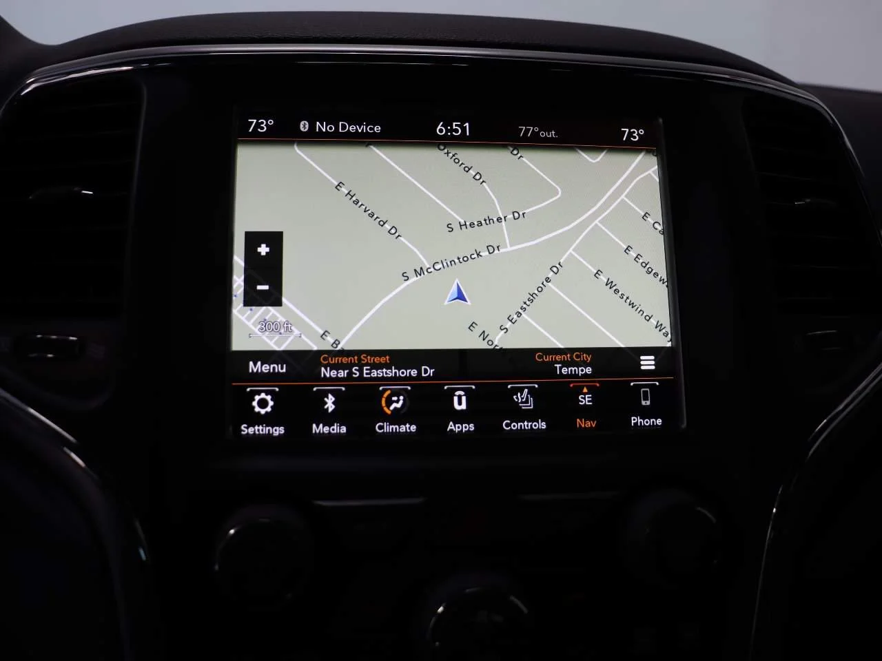 2018 Jeep Grand Cherokee Altitude - Photo 13