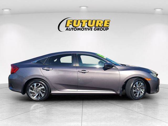 Used 2016  Honda EX image 3