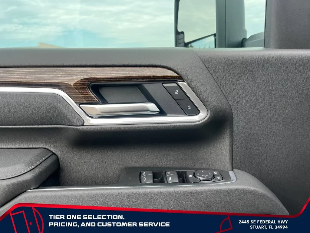 New 2026 Summit White GMC SLE image 22