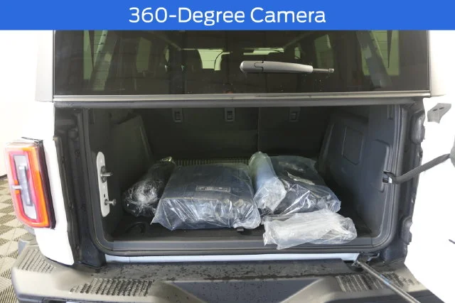 New 2026 Oxford White Ford Badlands® image 28