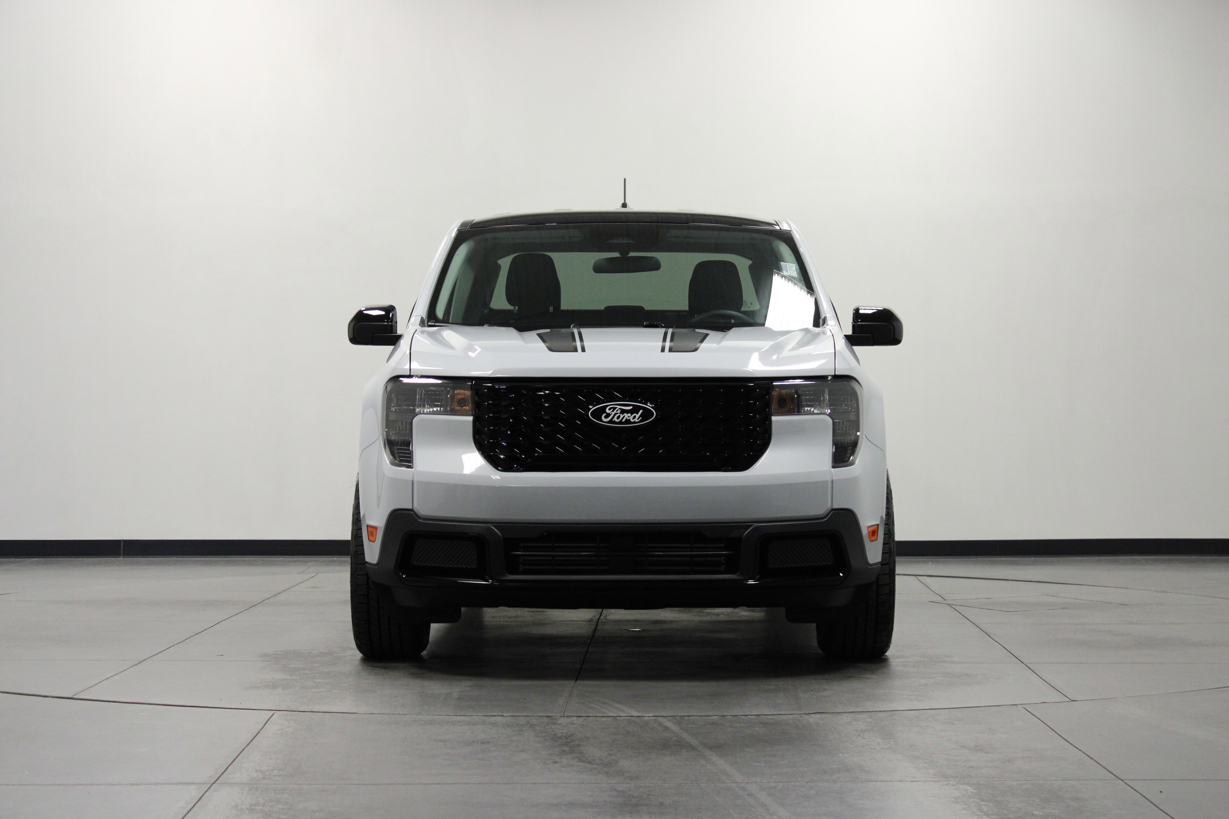 2025 Ford Maverick XLT - Photo 9
