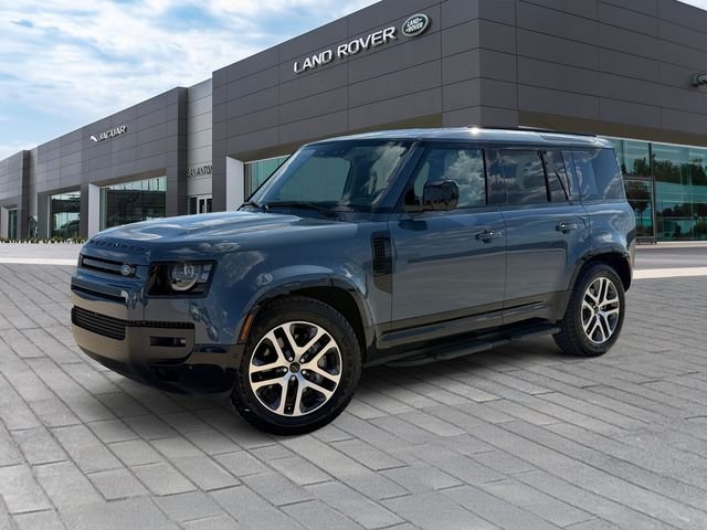 2026 Land Rover Defender 110