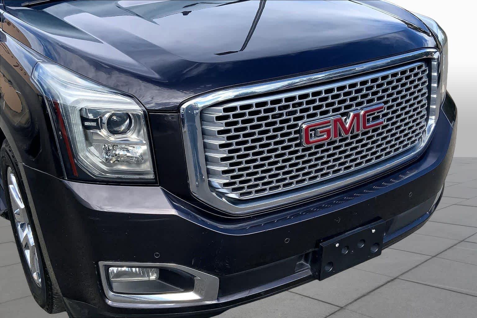 Used 2015 Iridium Metallic GMC Denali image 29