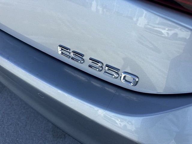 2025 Lexus ES 350 - Photo 25