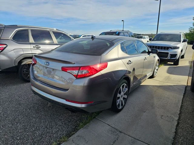 Used 2012 Titanium Metallic Kia SX image 5