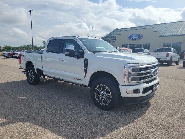 New 2026 Star White Metallic Tri-Coat Ford F-250® Platinum® image 69