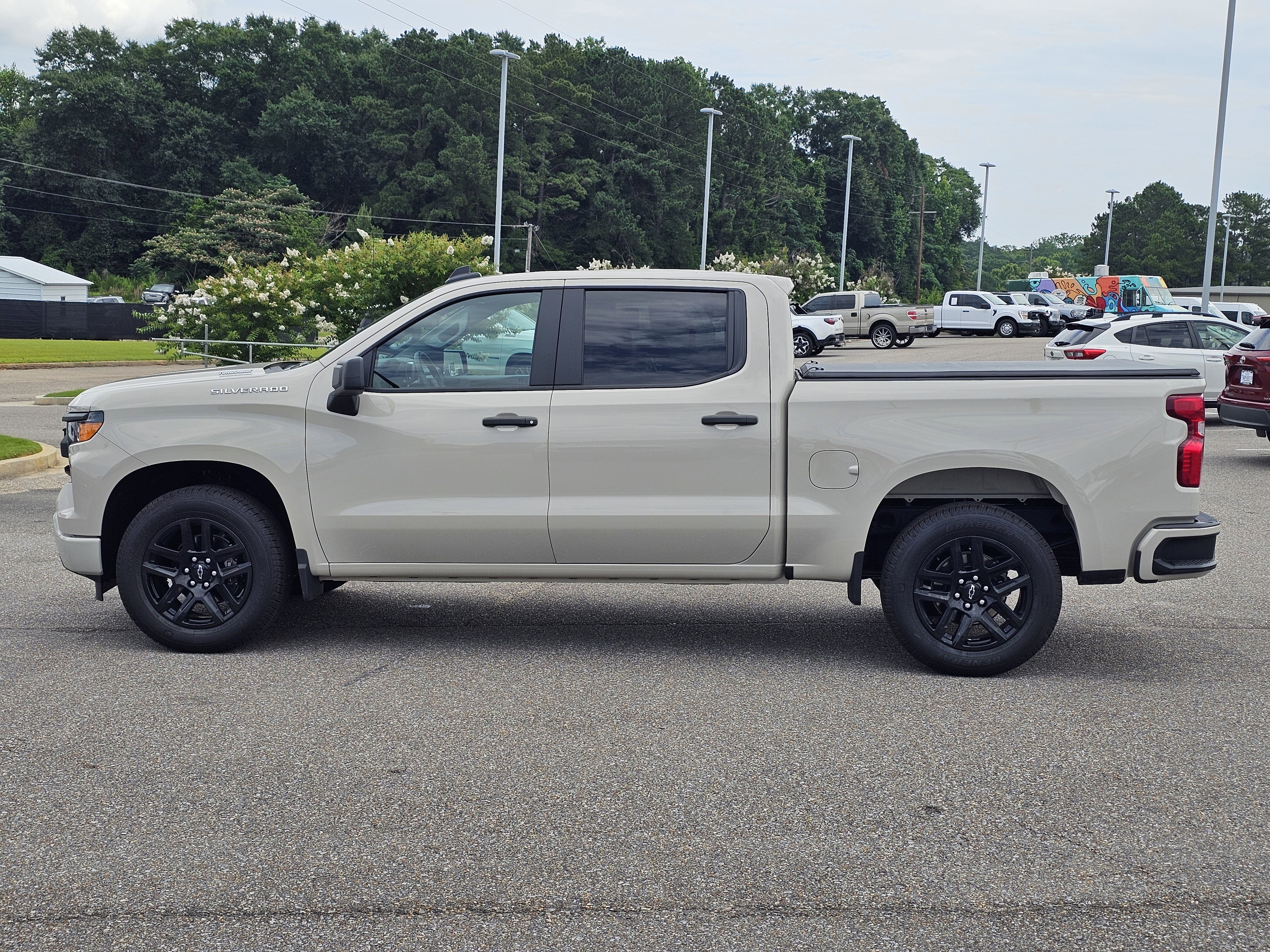 Used 2026 White Sands Chevrolet Custom image 15