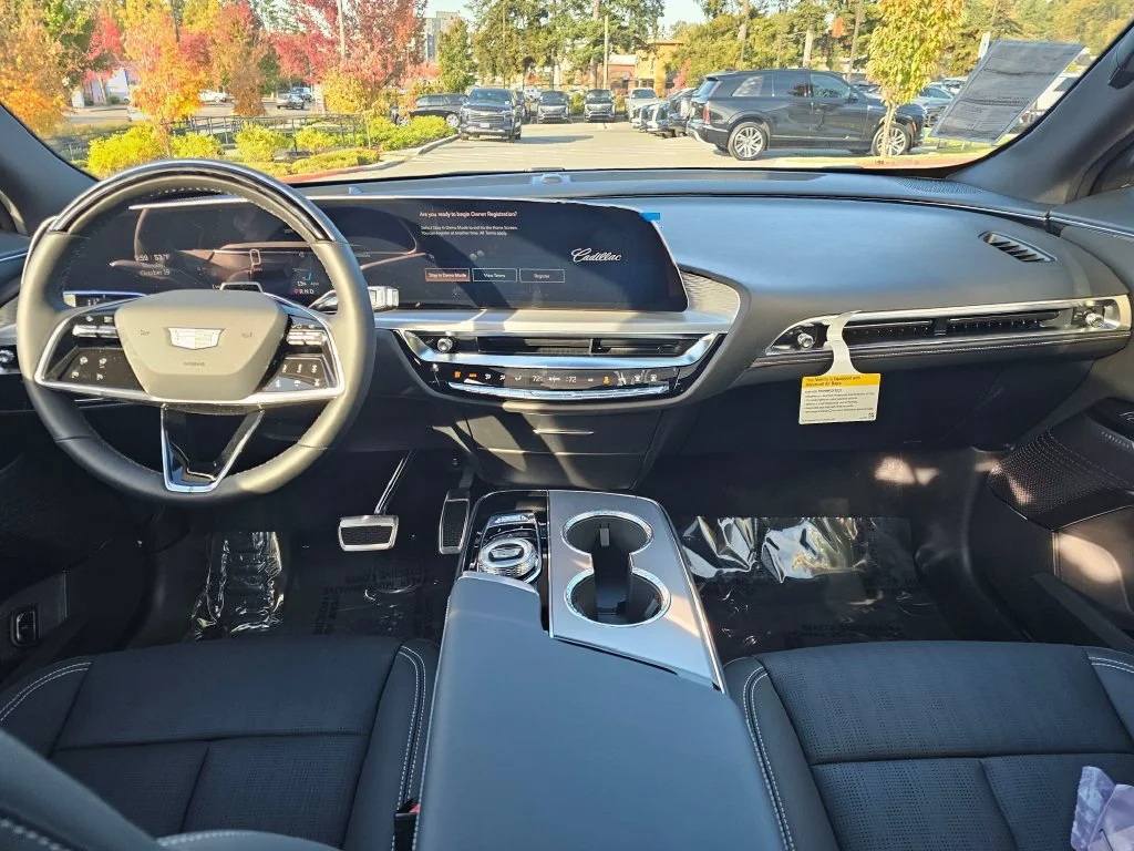 2027 Cadillac LYRIQ Sport - Photo 21