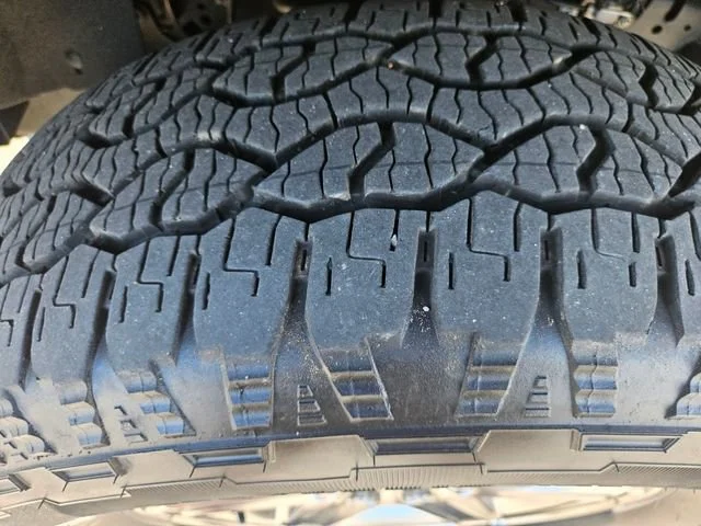 Used 2025 Black Ford XLT image 28