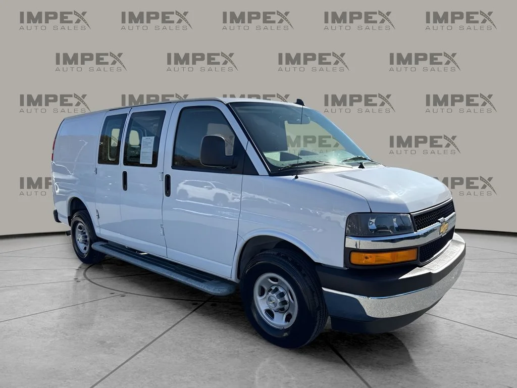 Used 2023 White Chevrolet Work Van image 7