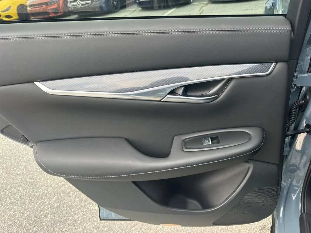 Used 2024 Gray INFINITI SPORT image 29