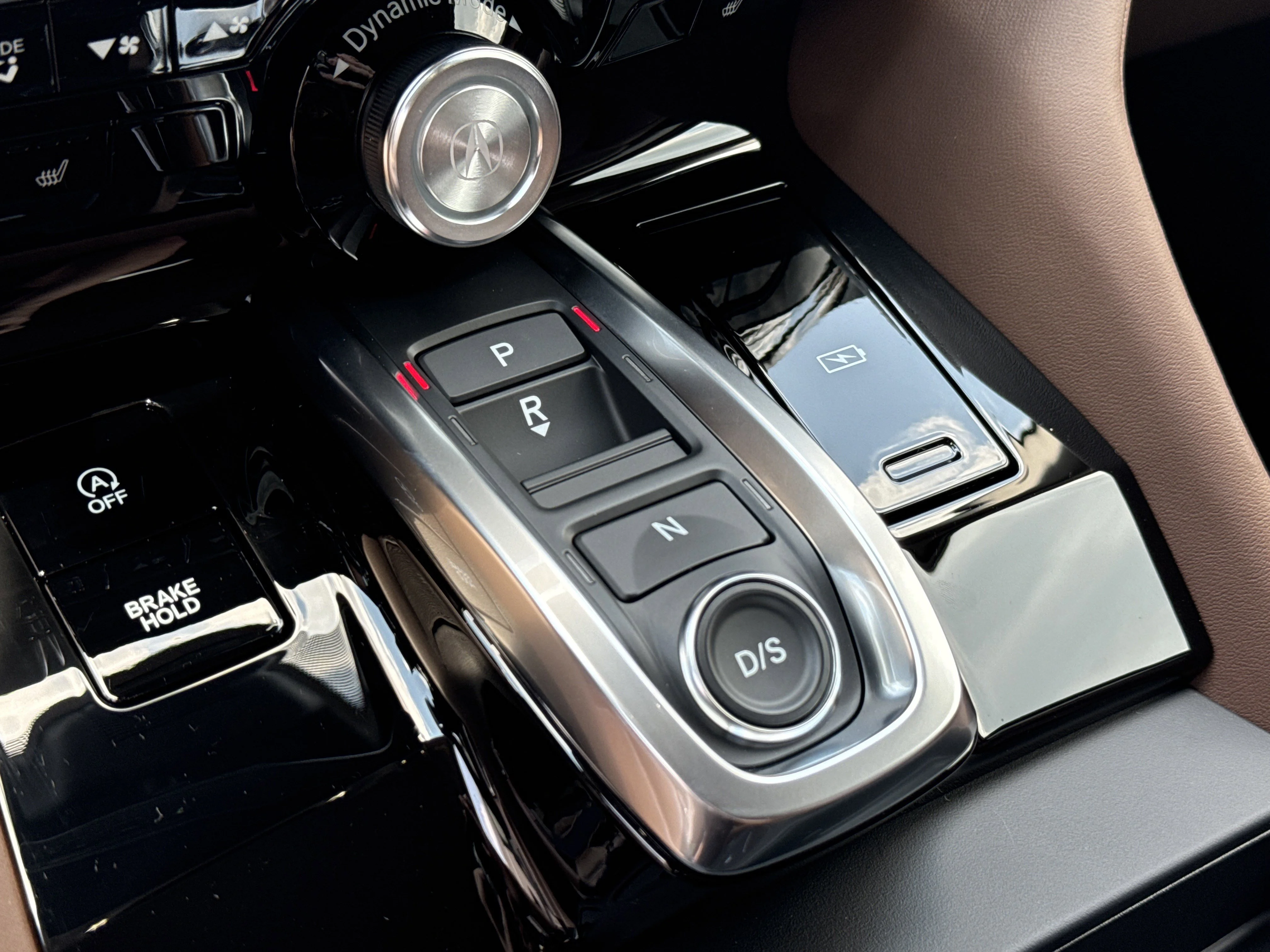 New 2026 Liquid Carbon Metallic Acura w/Technology Package image 32