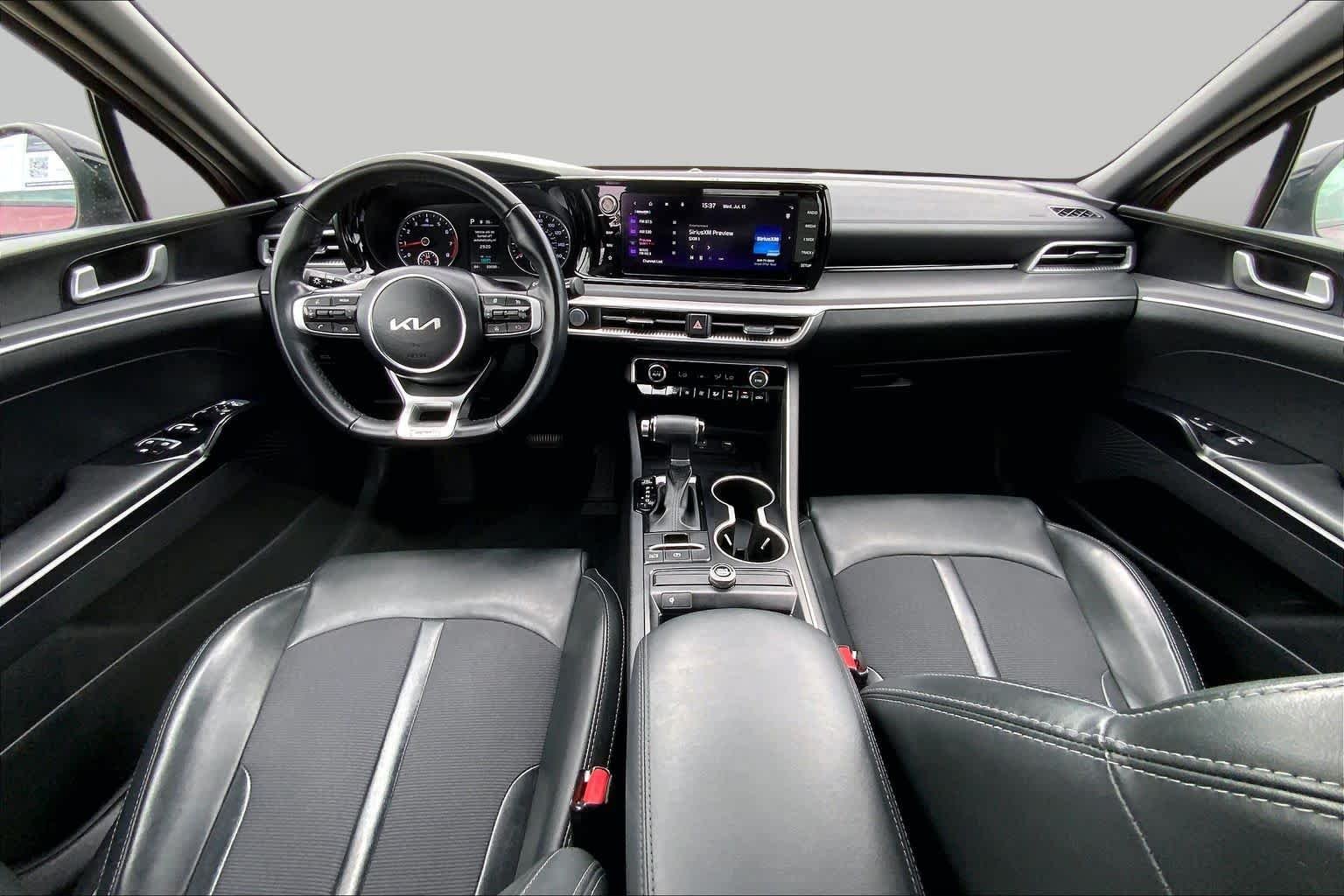 Used 2023 Passion Red Kia GT-Line image 15