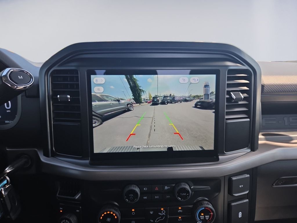 Used 2025 Gray Ford XL image 16