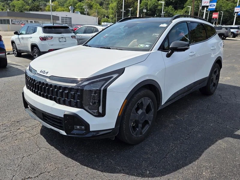 Used 2026 White Kia X-Line image 3