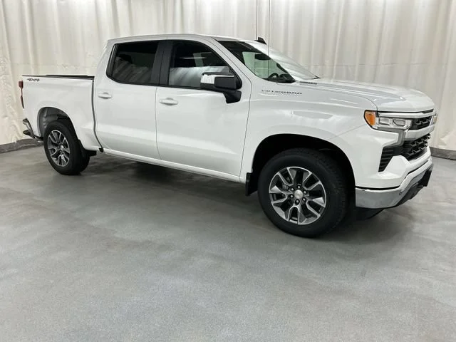 New 2026 Summit White Chevrolet LT (2FL) image 1