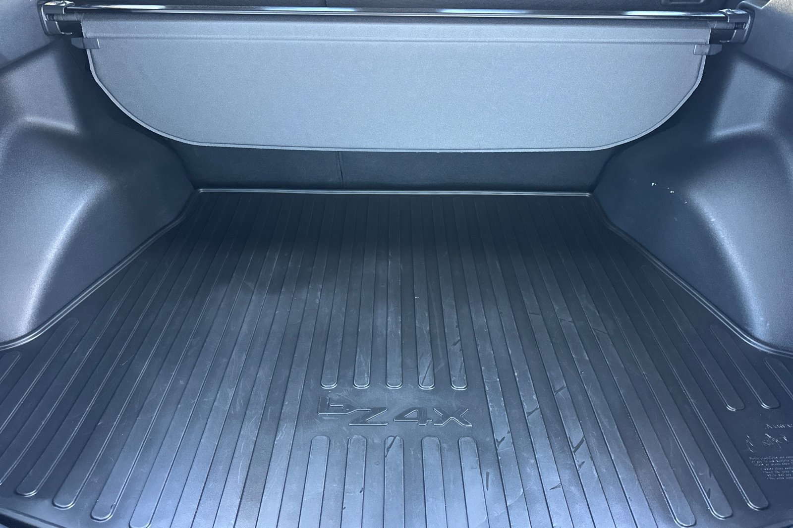 Certified Used 2023 Wind Chill Pearl Toyota XLE image 15