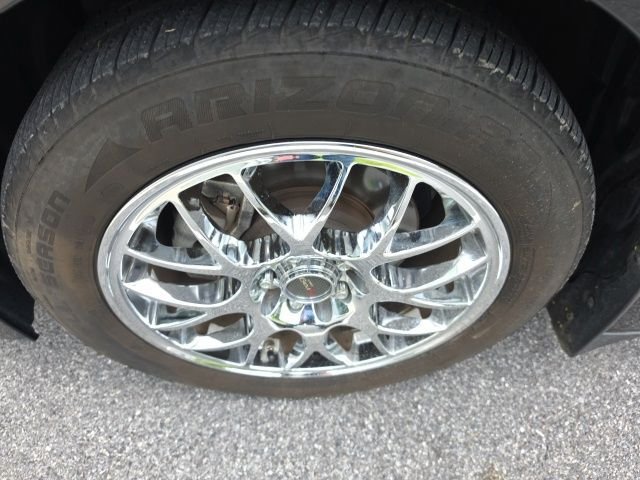 Used 2021 Black Toyota SE image 3