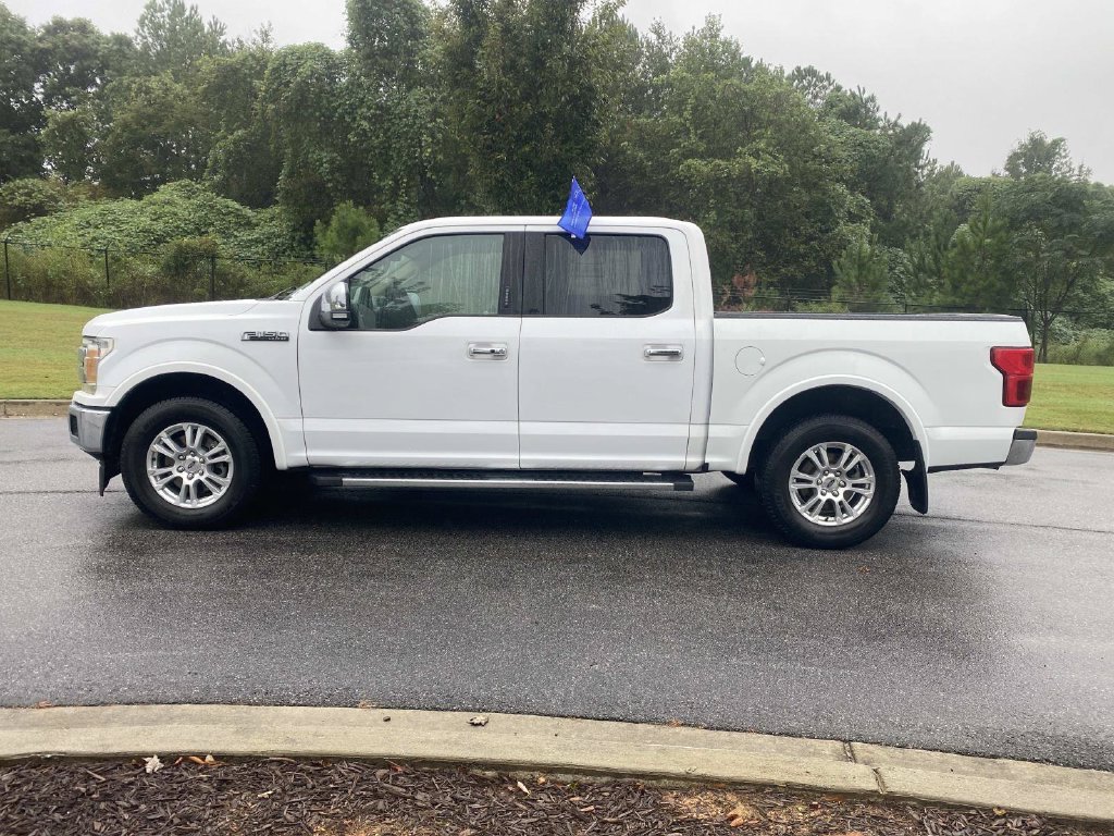 Certified Used 2018 Oxford White Ford Lariat image 7
